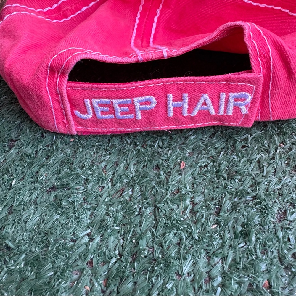 Jeep Red/Pink Baseball Cap with Embroidery Jeep Hair Don’t Care - Picture 2 of 2